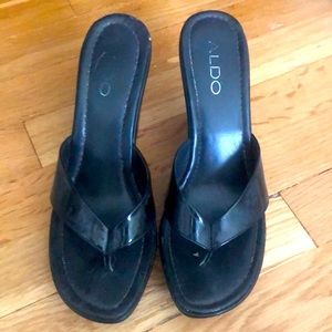 Aldo wedge black sandal